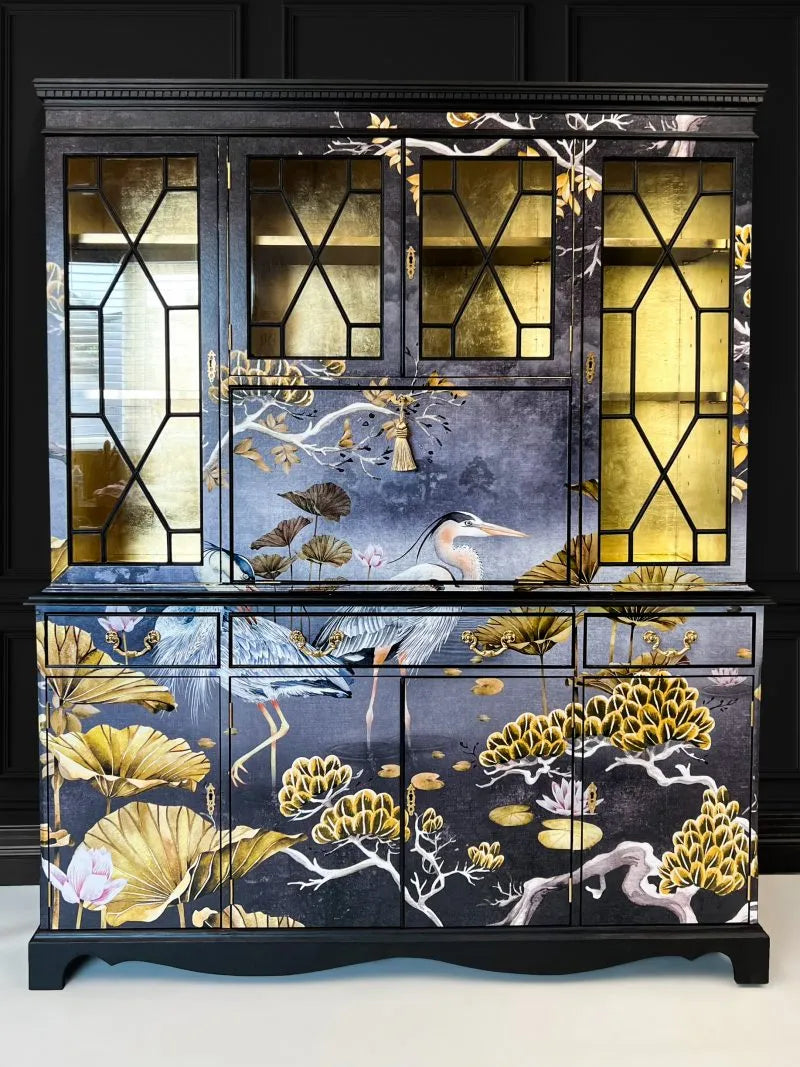 Bubble glass china cabinet deals