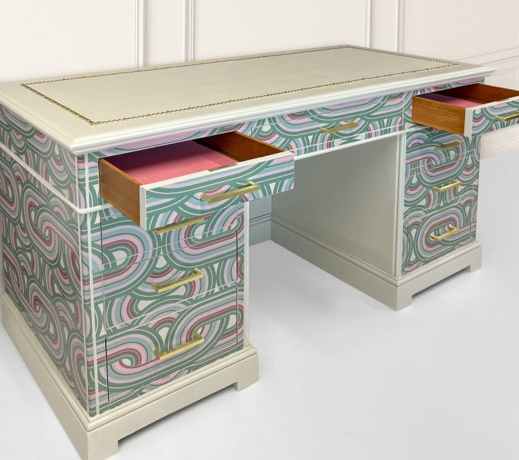 Vintage retro deals desk