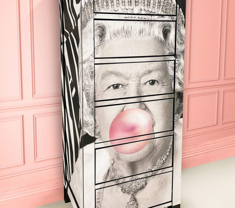 Queen Elizabeth Bubblegum Chest Of Drawers